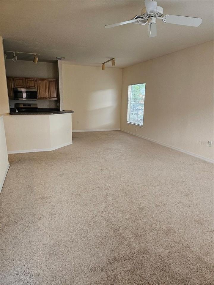 5979 Westgate Dr #1021 - Photo 5 of 18