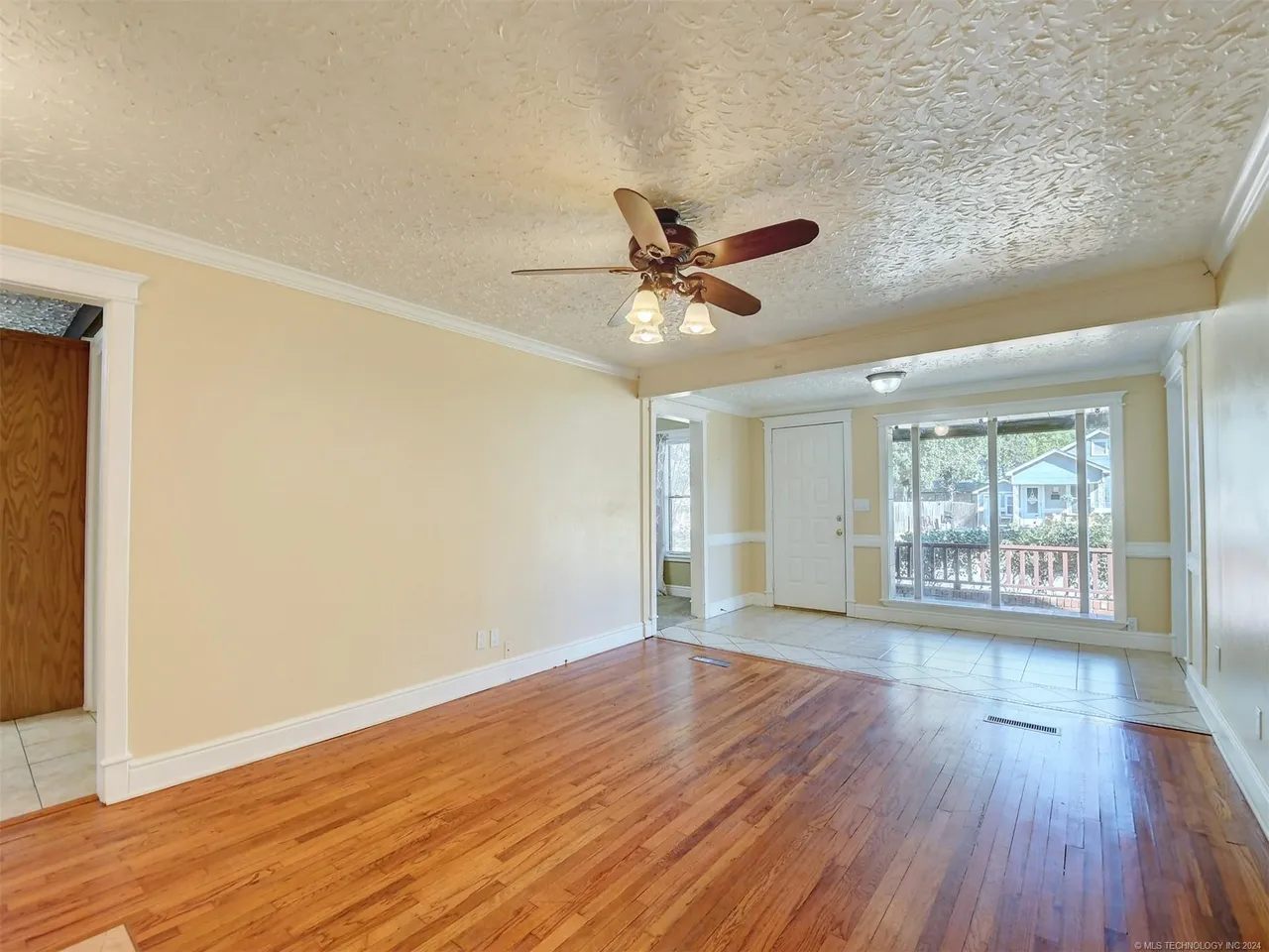 1716 1st Ave Sw #1 - Photo 6 of 23