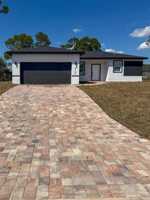 featured image of 4700 Sunbeam St