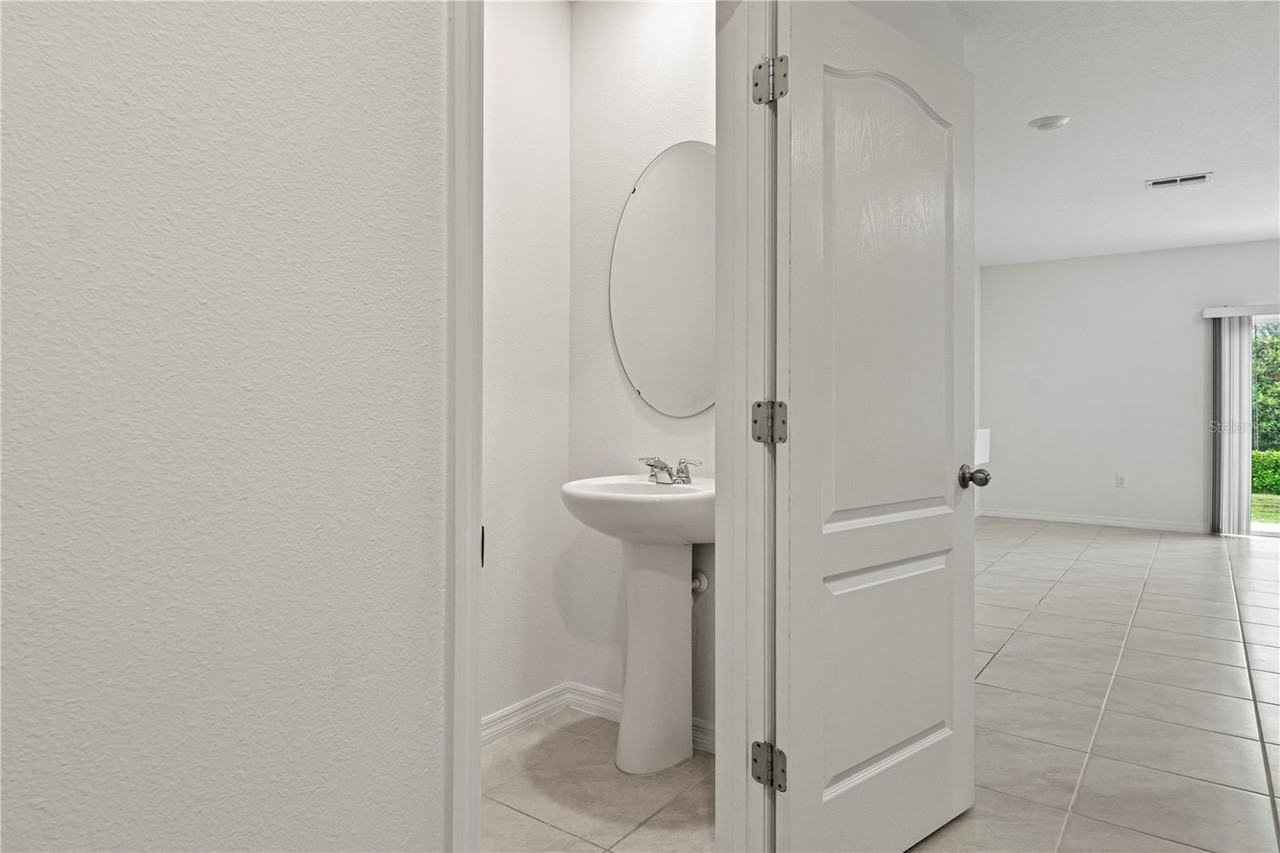 1773 Rock Elm Rd - Photo 4 of 30