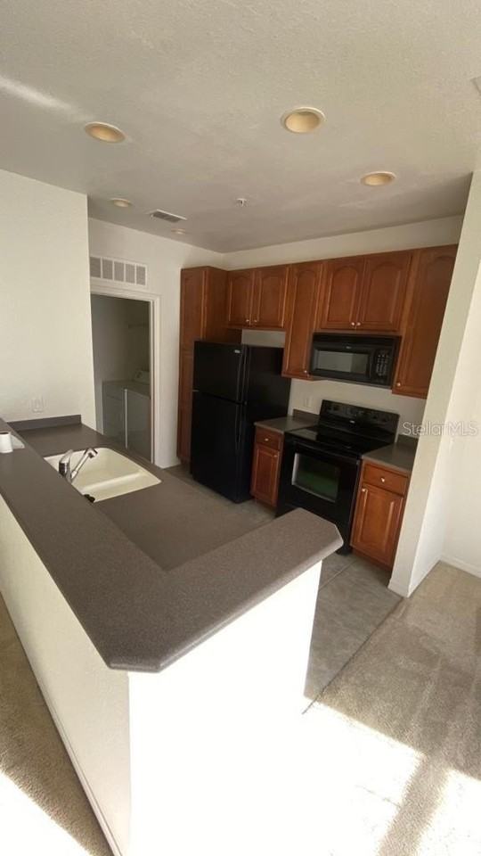 2532 Grand Central Pkwy #3 - Photo 7 of 17