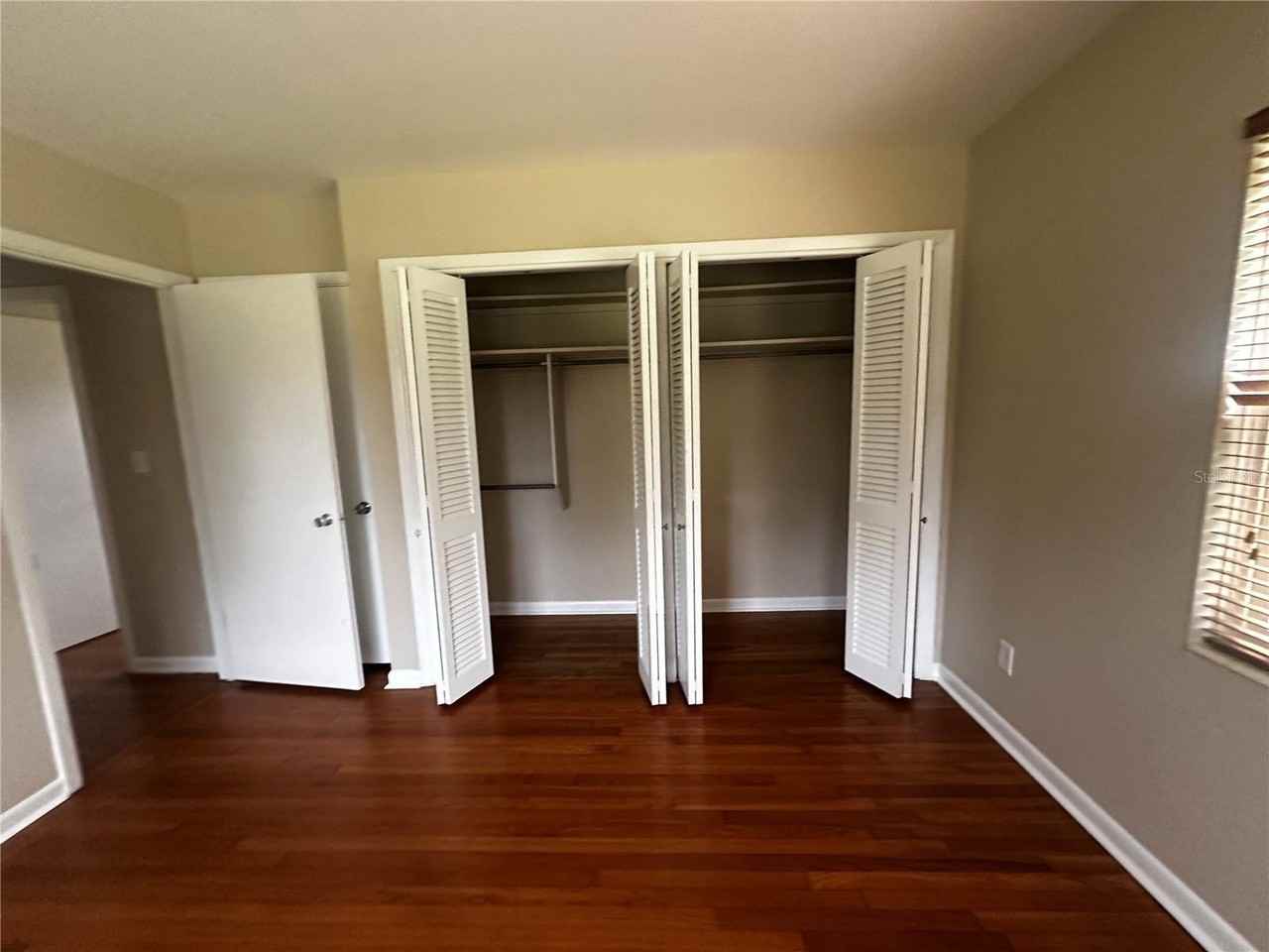 510 Sw 28th St - Photo 6 of 9