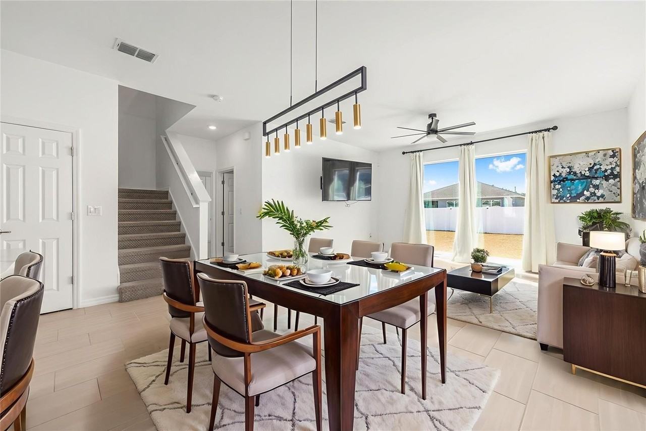 6366 Sw 77th Ave - Photo 3 of 50