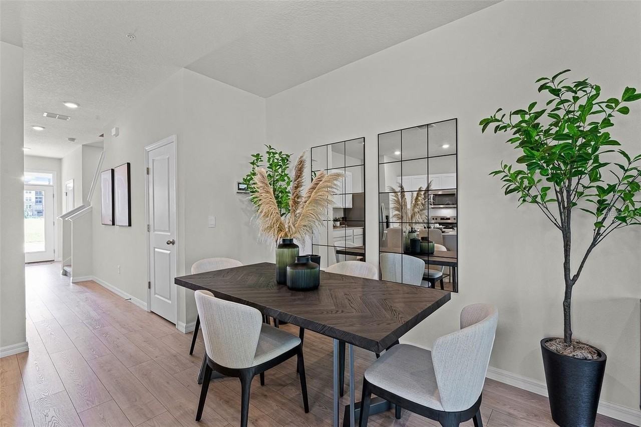 14385 Canvas St - Photo 5 of 17