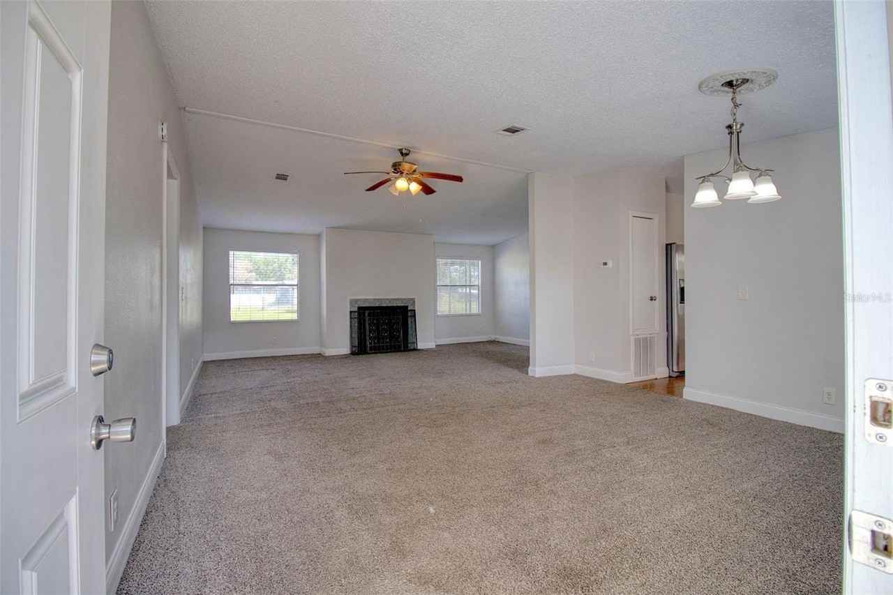 6804 Stafford Rd - Photo 3 of 24