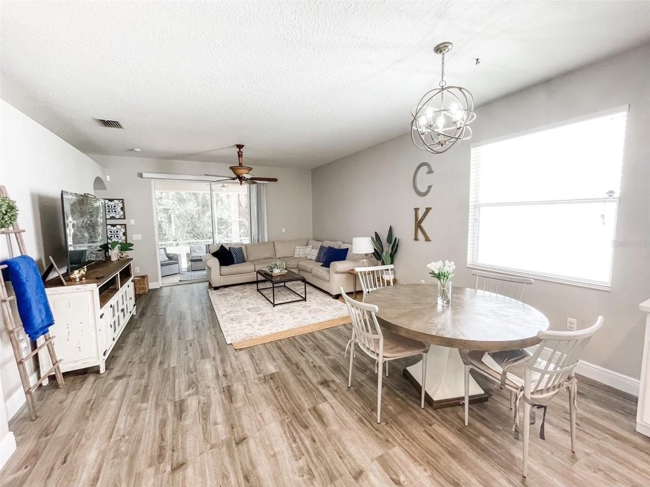 5734 French Creek Ct - Photo 3 of 14