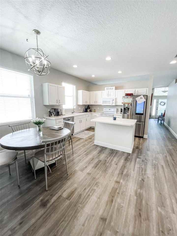 5734 French Creek Ct - Photo 4 of 14