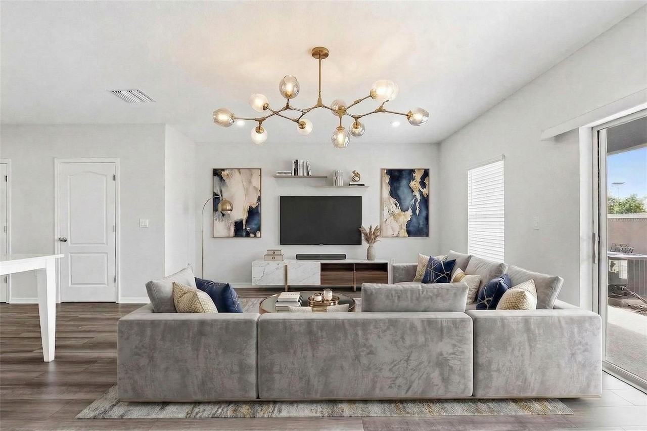 10715 Ironwood Tree Way - Photo 5 of 50