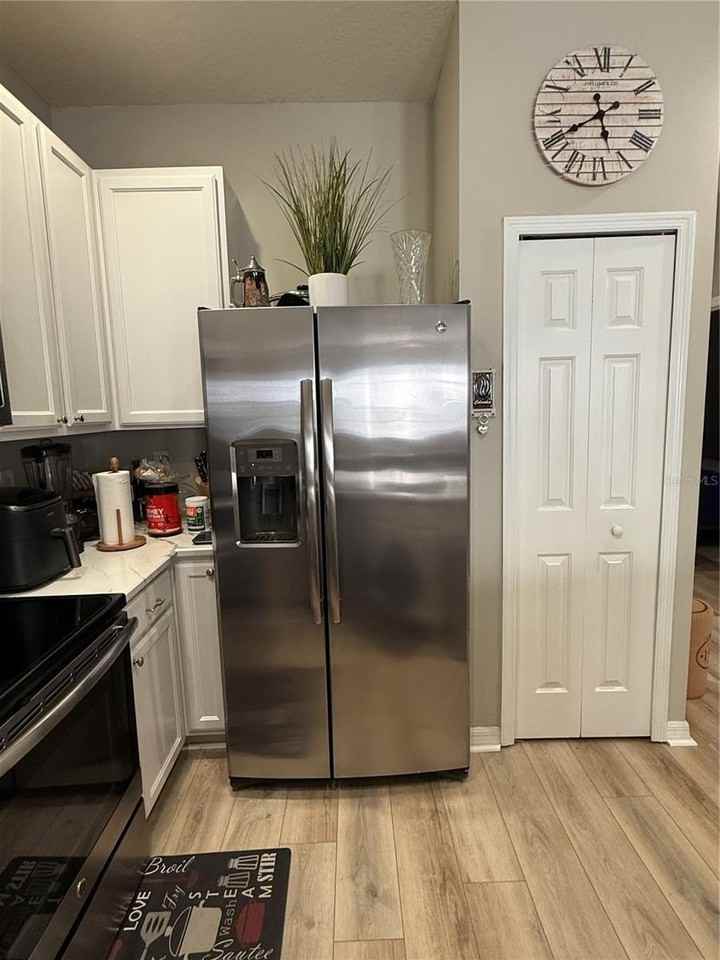 9410 Georgian Park Ln #110 - Photo 4 of 26