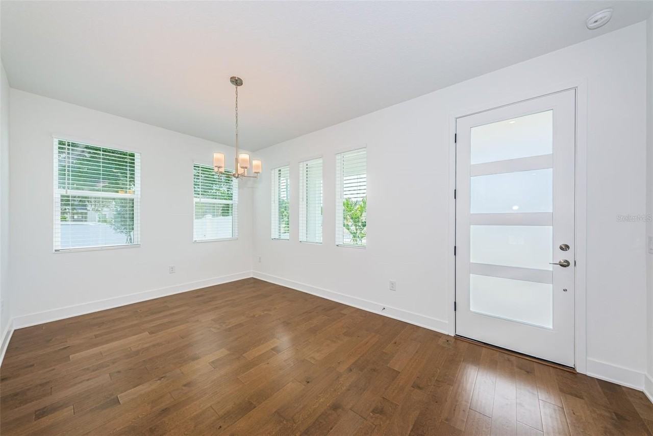 1701 25th Ave N - Photo 7 of 50