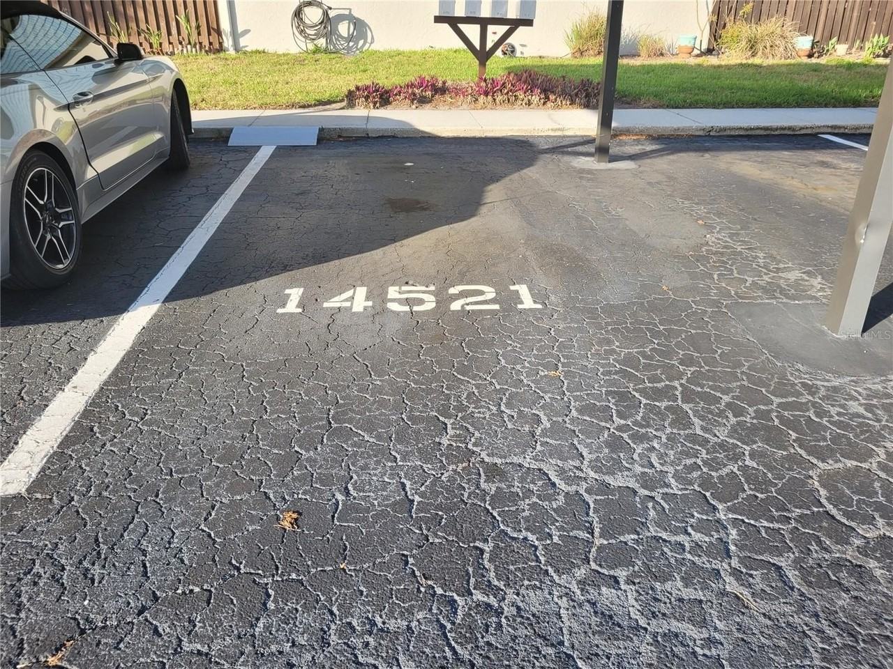 14521 Catalina Cir - Photo 6 of 47