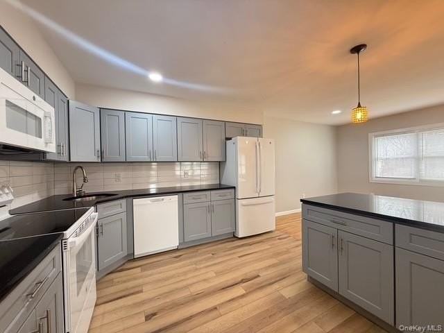 227 Whalesback Rd - Photo 6 of 19