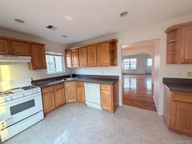 150 Jefferson Ave Apt B #Apt B - Photo 1 of 1