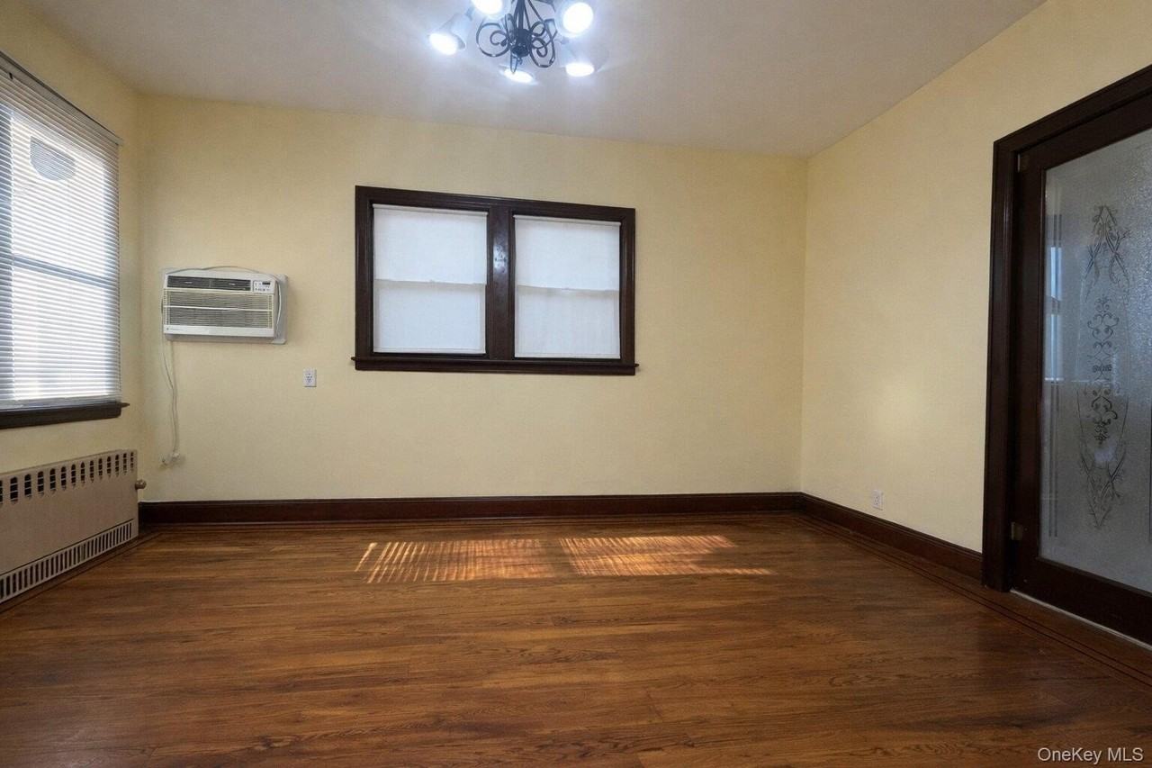 4705 Utopia Pkwy - Photo 3 of 3