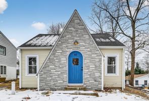 featured image of 60 W Jeanibo Rd