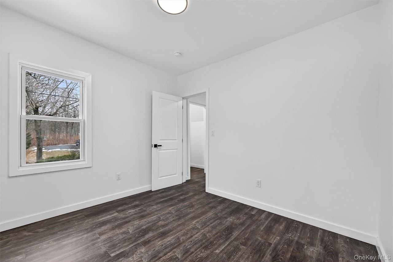 60 W Jeanibo Rd - Photo 6 of 9