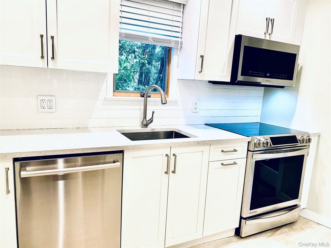 4 Avenue B - Photo 4 of 15