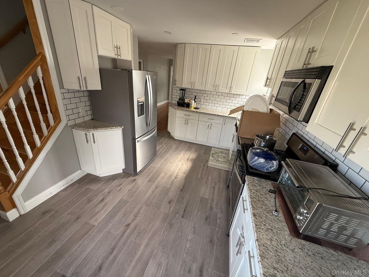 46 Lincoln Pl - Photo 5 of 33