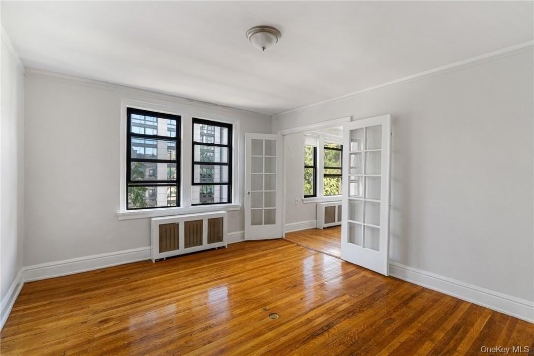 240 Martine Ave Apt 4g - Photo 4 of 19