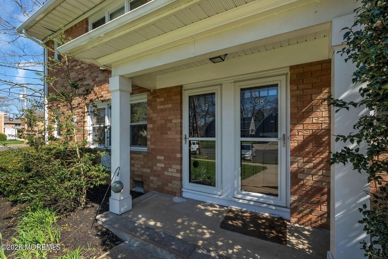 96 East Ave #97 - Photo 2 of 18