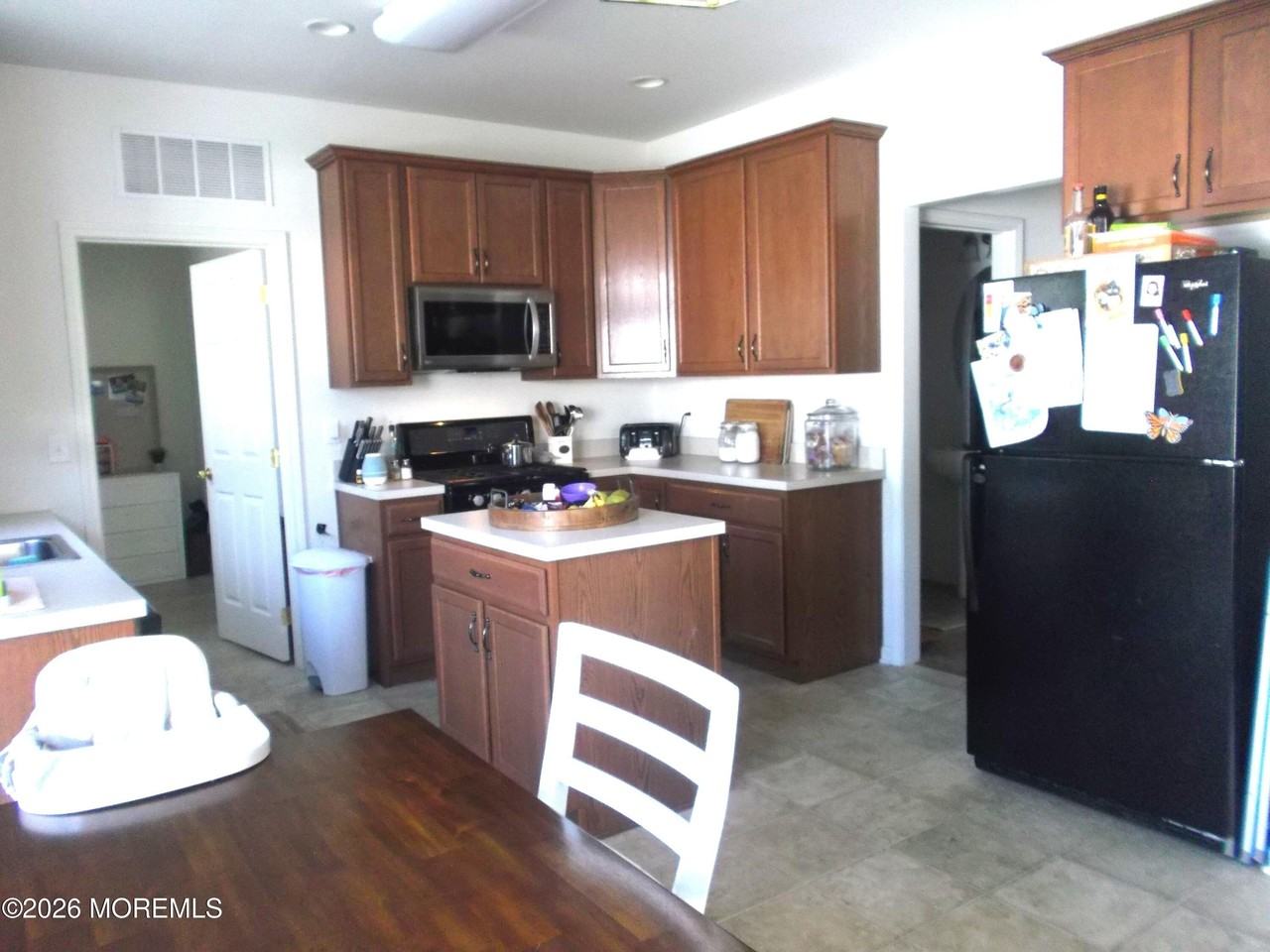 65 Homestead Dr - Photo 5 of 26