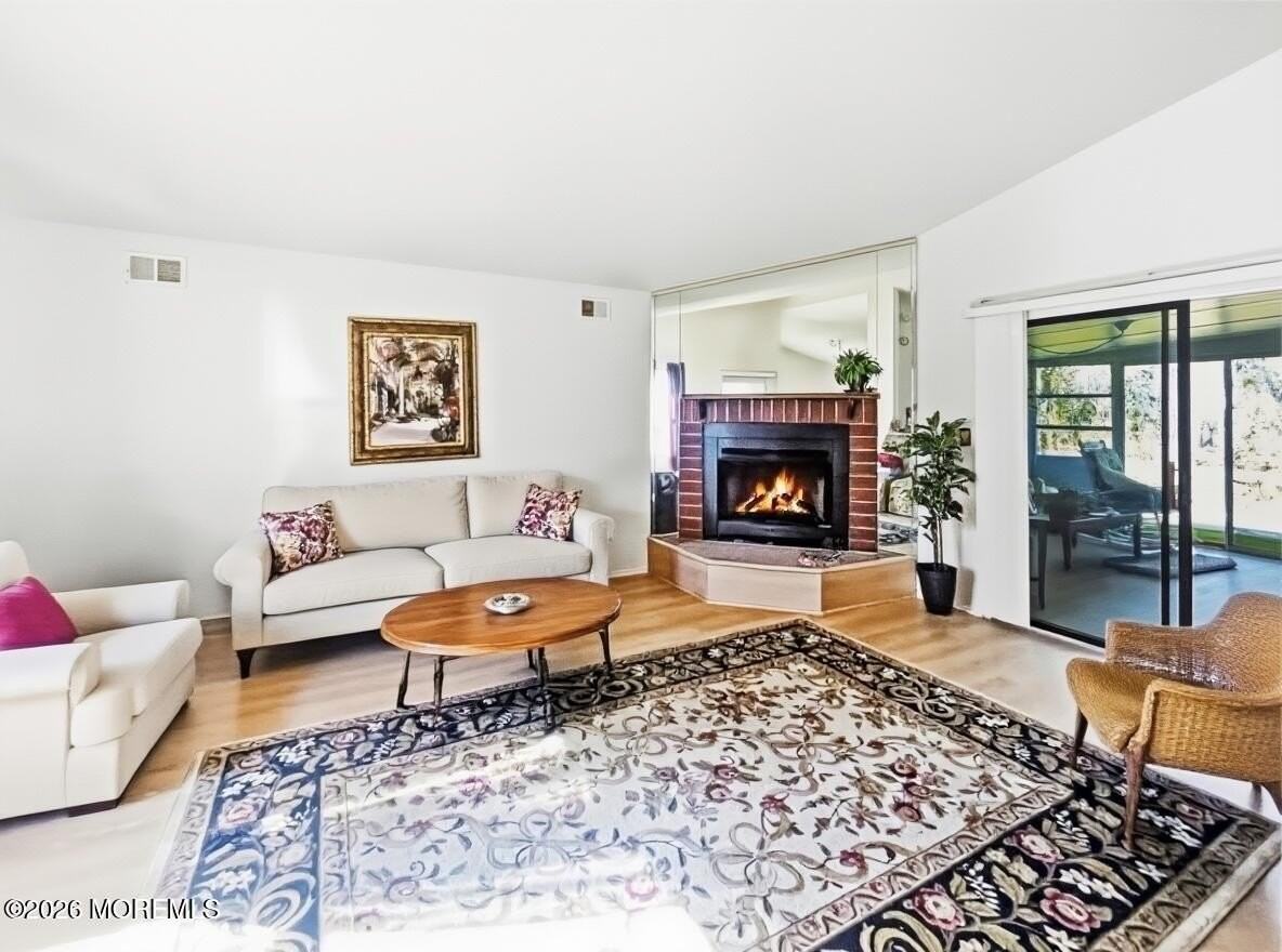 17 Seaview Ave - Photo 7 of 28