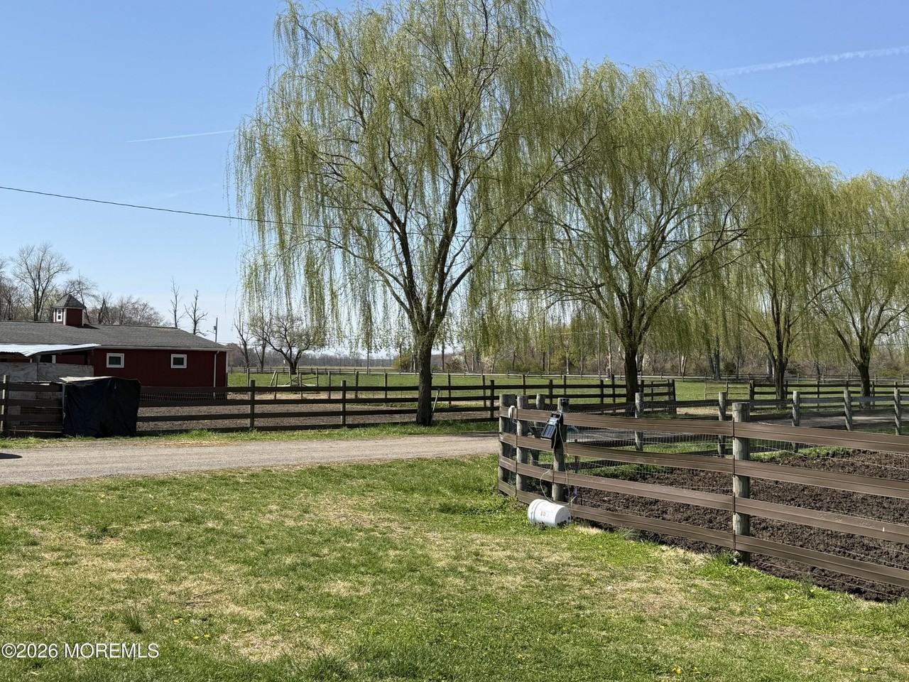 2360 Monmouth Road - Photo 3 of 45