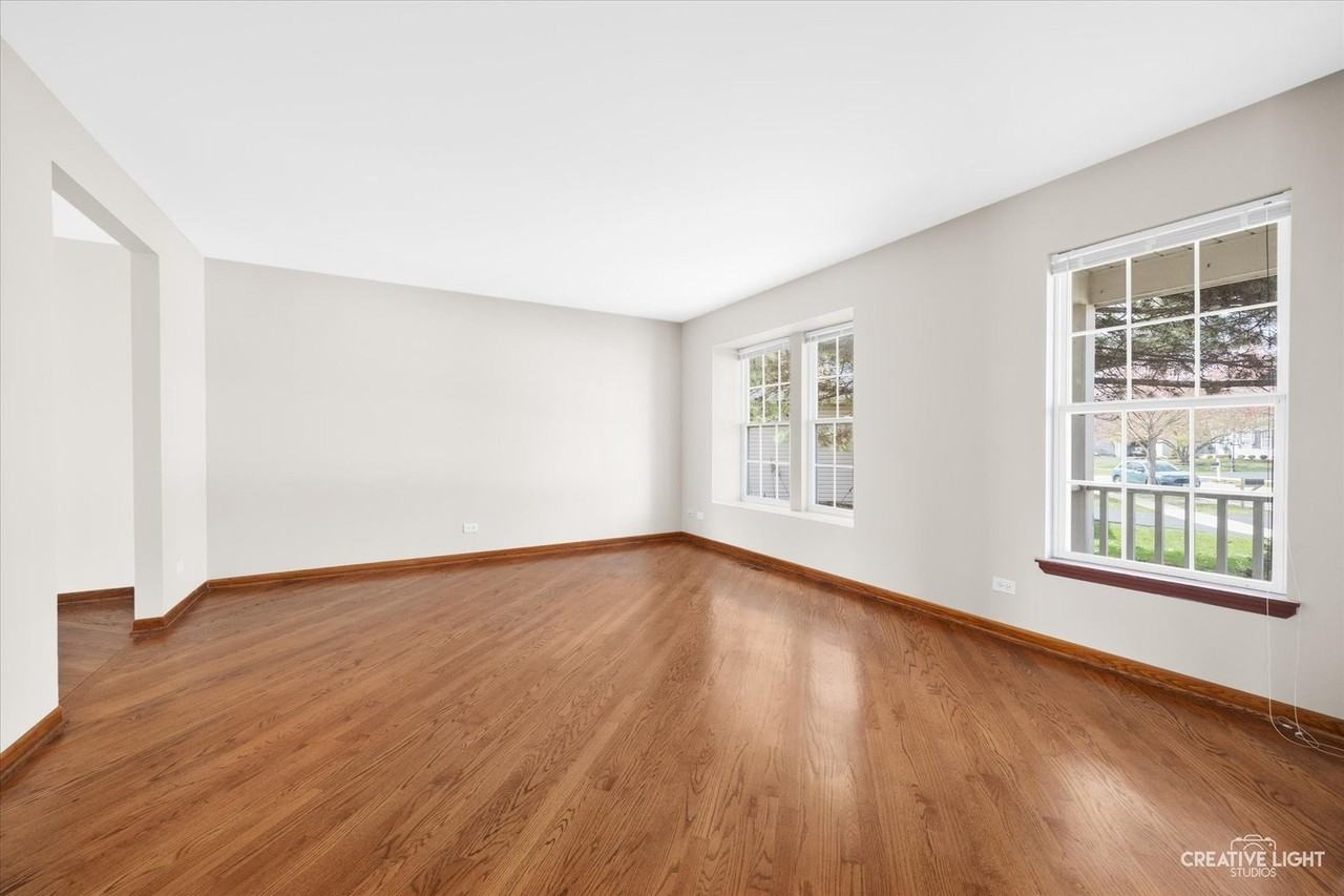 2219 Beaumont Ct - Photo 2 of 24