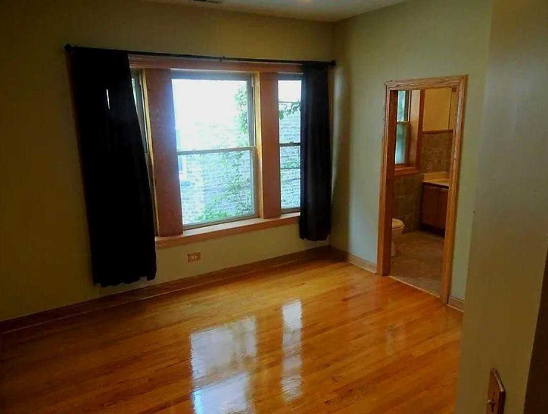 5336 S Prairie Ave Apt 2n - Photo 7 of 19