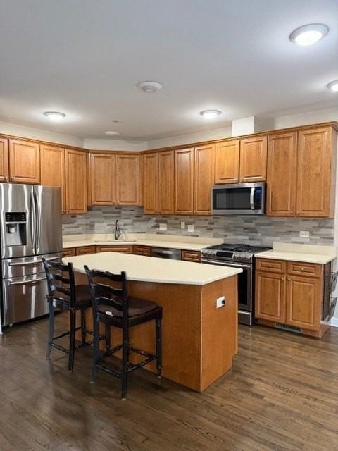 309 Bradbury Ln - Photo 7 of 36