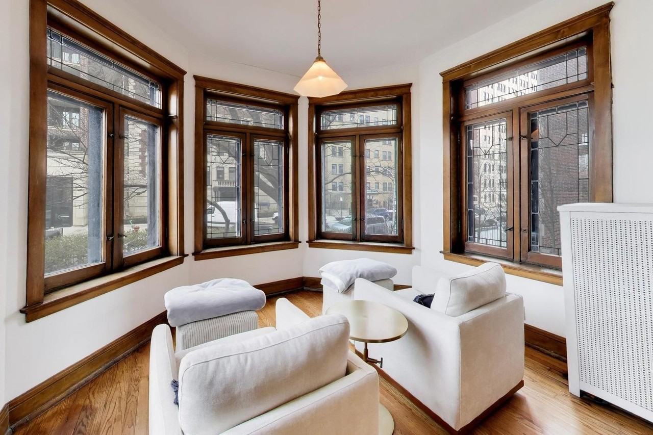 433 W Melrose St Apt 1 - Photo 6 of 33