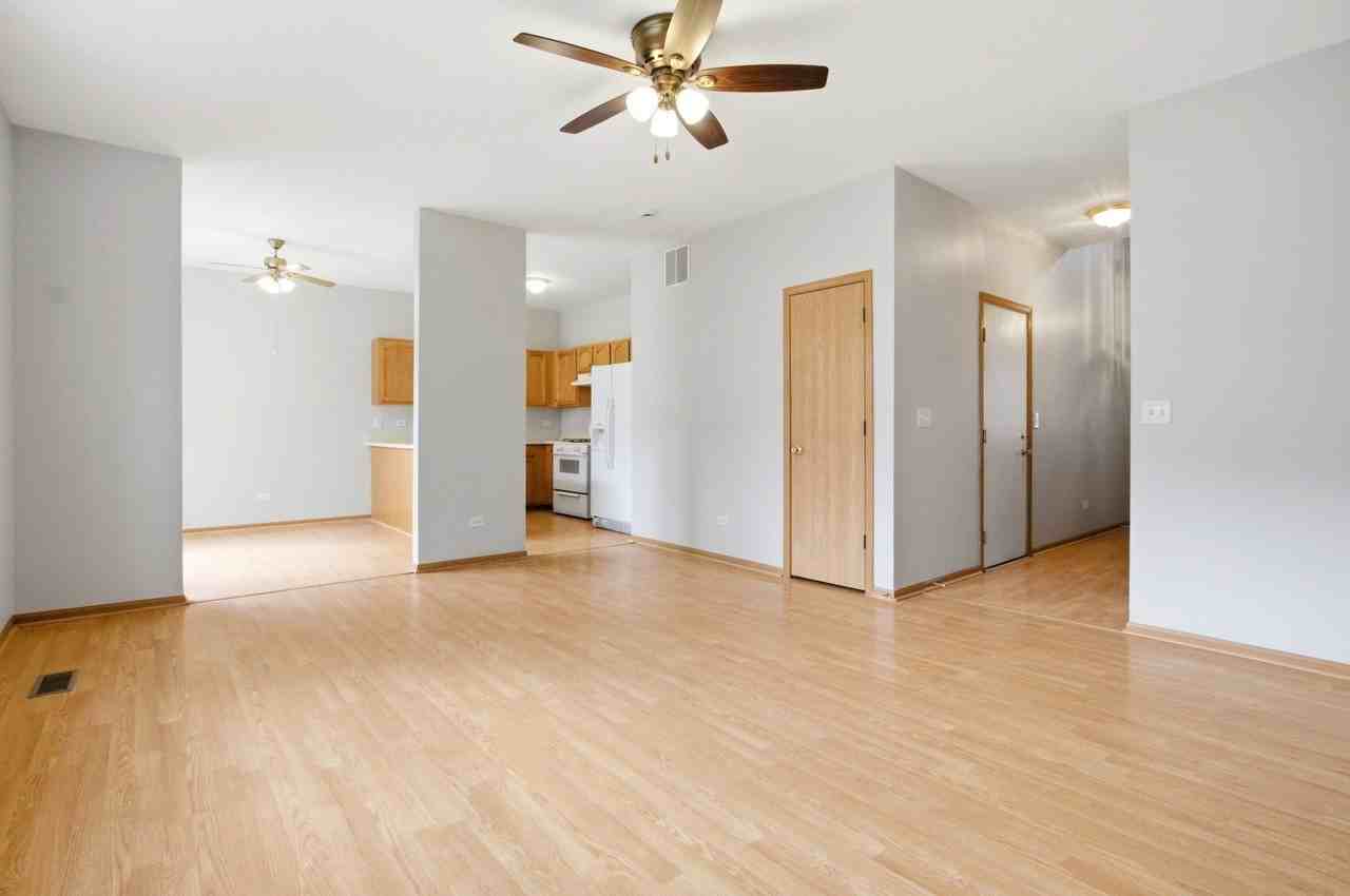 3864 Pathfinder Ln - Photo 4 of 23