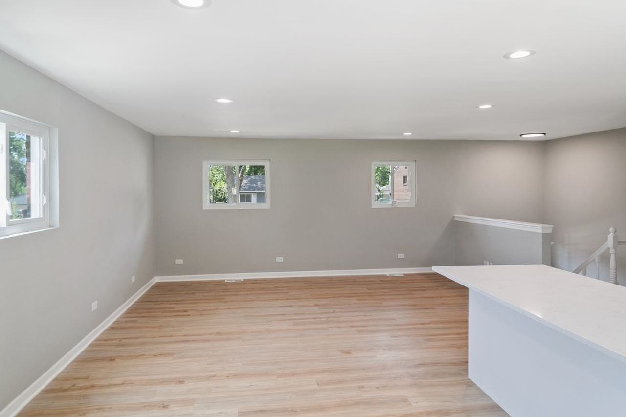 118 Windsor Ln - Photo 5 of 19