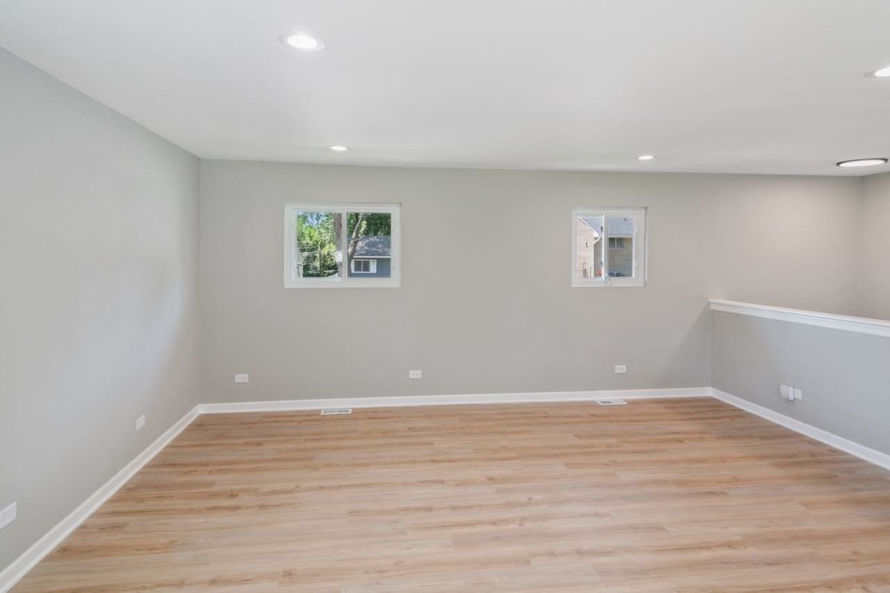 118 Windsor Ln - Photo 7 of 19