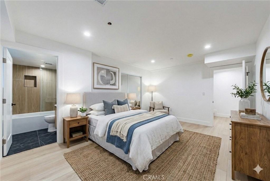 1658 S Hayworth Ave #1-4 - Photo 4 of 33