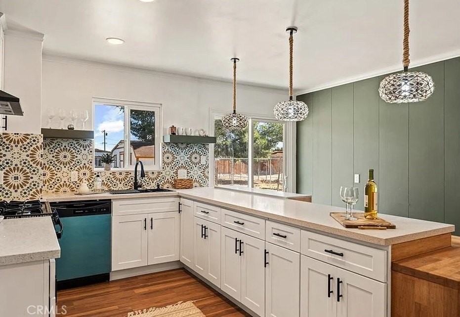 9925 Redwood Ave - Photo 5 of 15