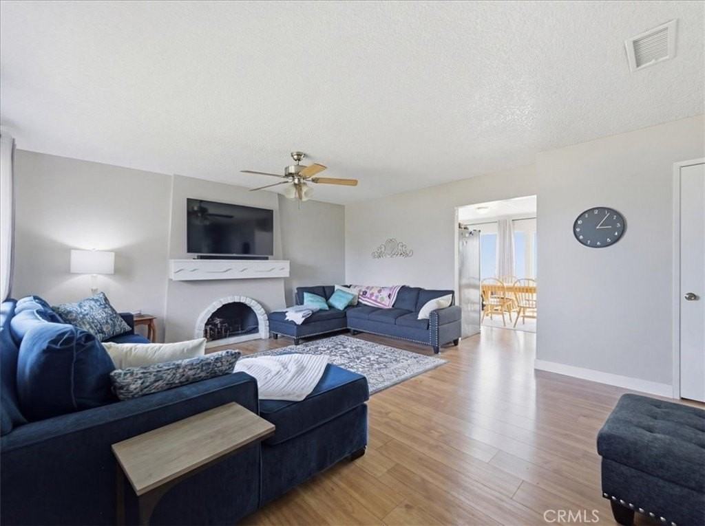 900 Cortez Dr - Photo 6 of 30