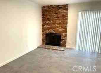 24245 Powell Pl - Photo 3 of 13