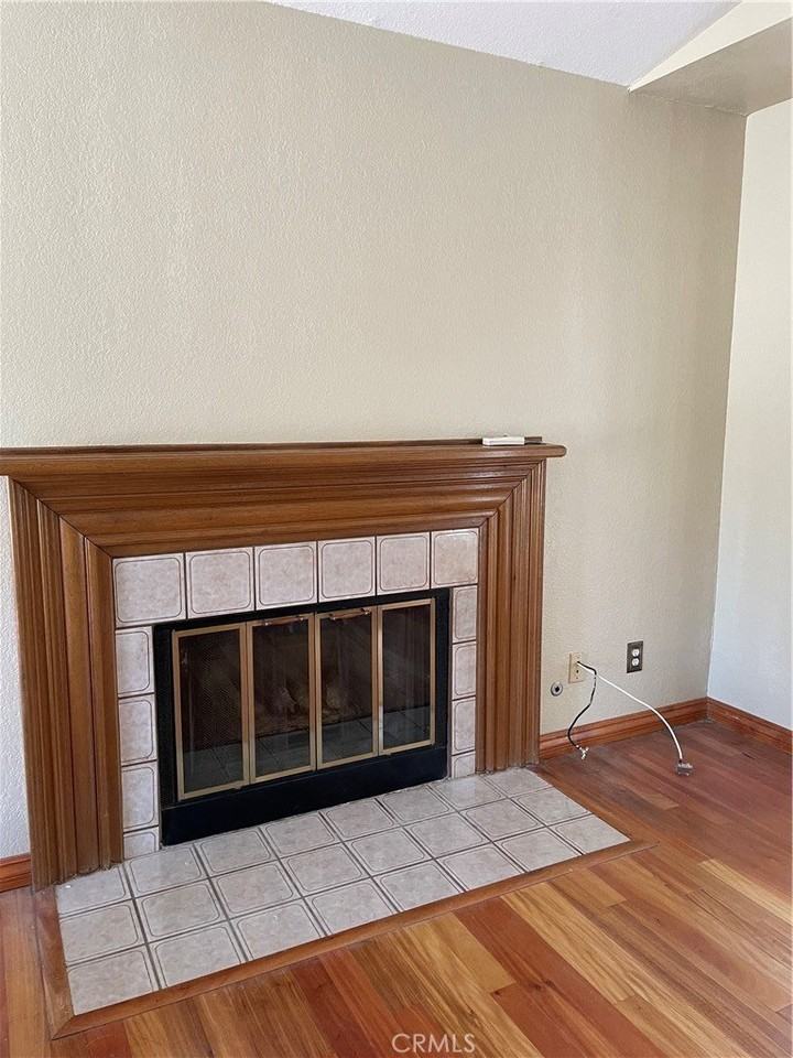 583 Le Harve Ave - Photo 3 of 11