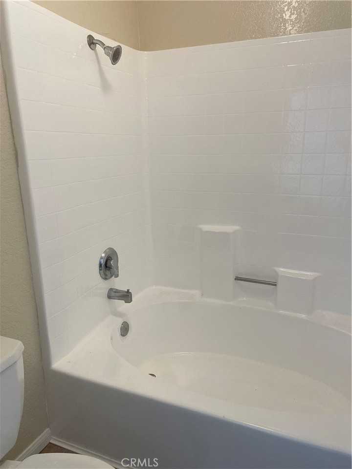 583 Le Harve Ave - Photo 5 of 11