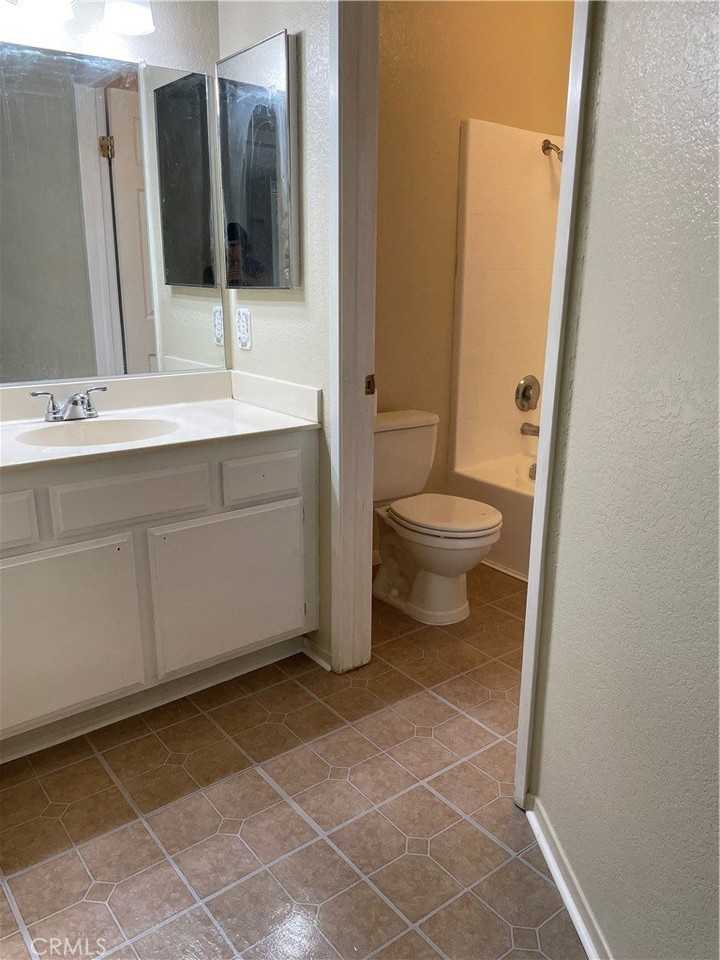 583 Le Harve Ave - Photo 7 of 11