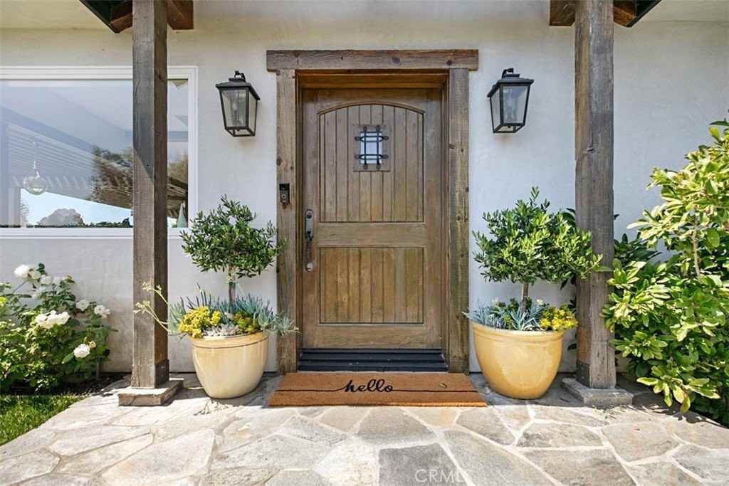 228 Ledroit St - Photo 3 of 39