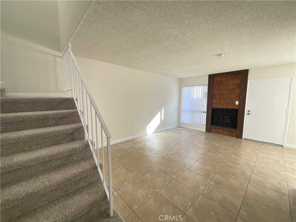 7942 Moonshadow Cir #2 - Photo 4 of 32