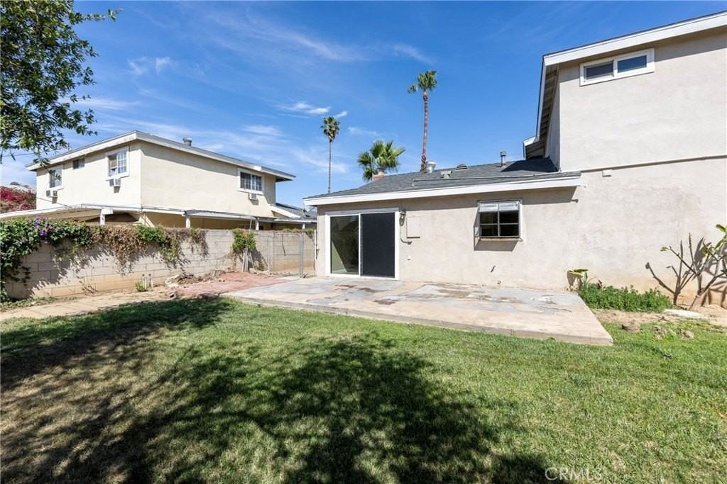 6485 Clovis Pl - Photo 7 of 27