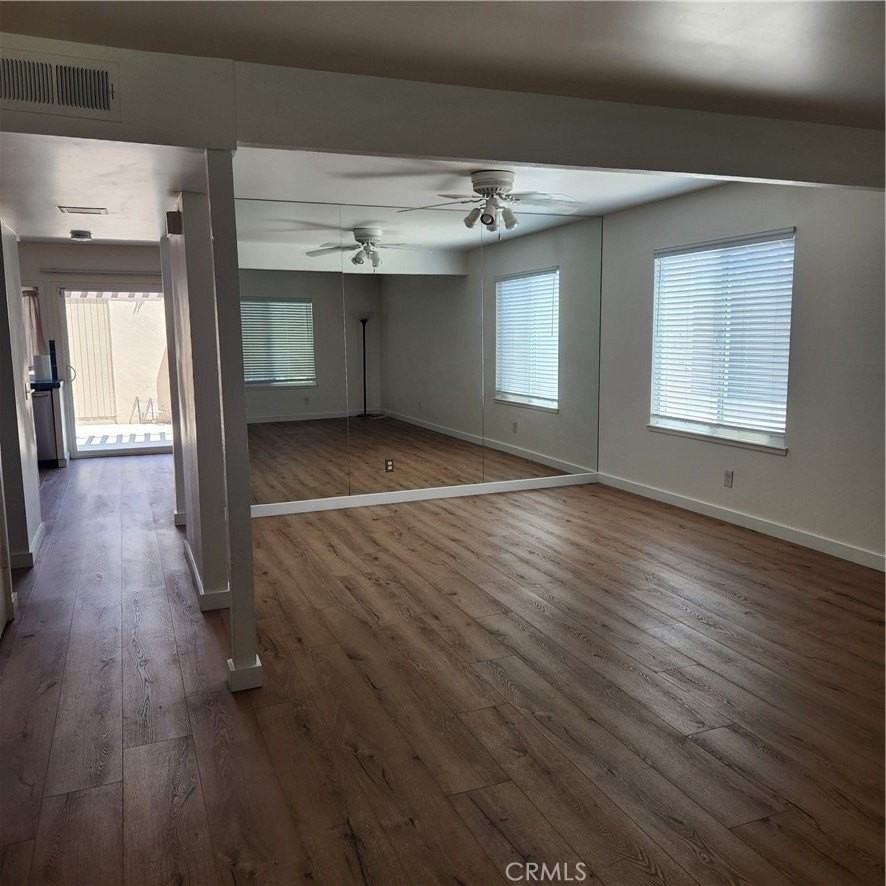 10238 Black River Ct - Photo 6 of 35