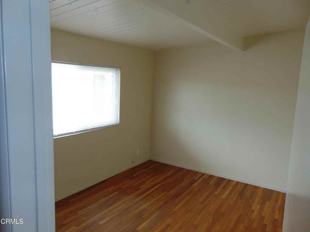 2011 Pierpont Blvd - Photo 5 of 12