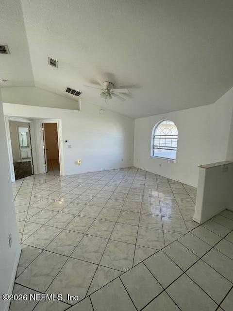 9 Lyons Pl - Photo 6 of 31