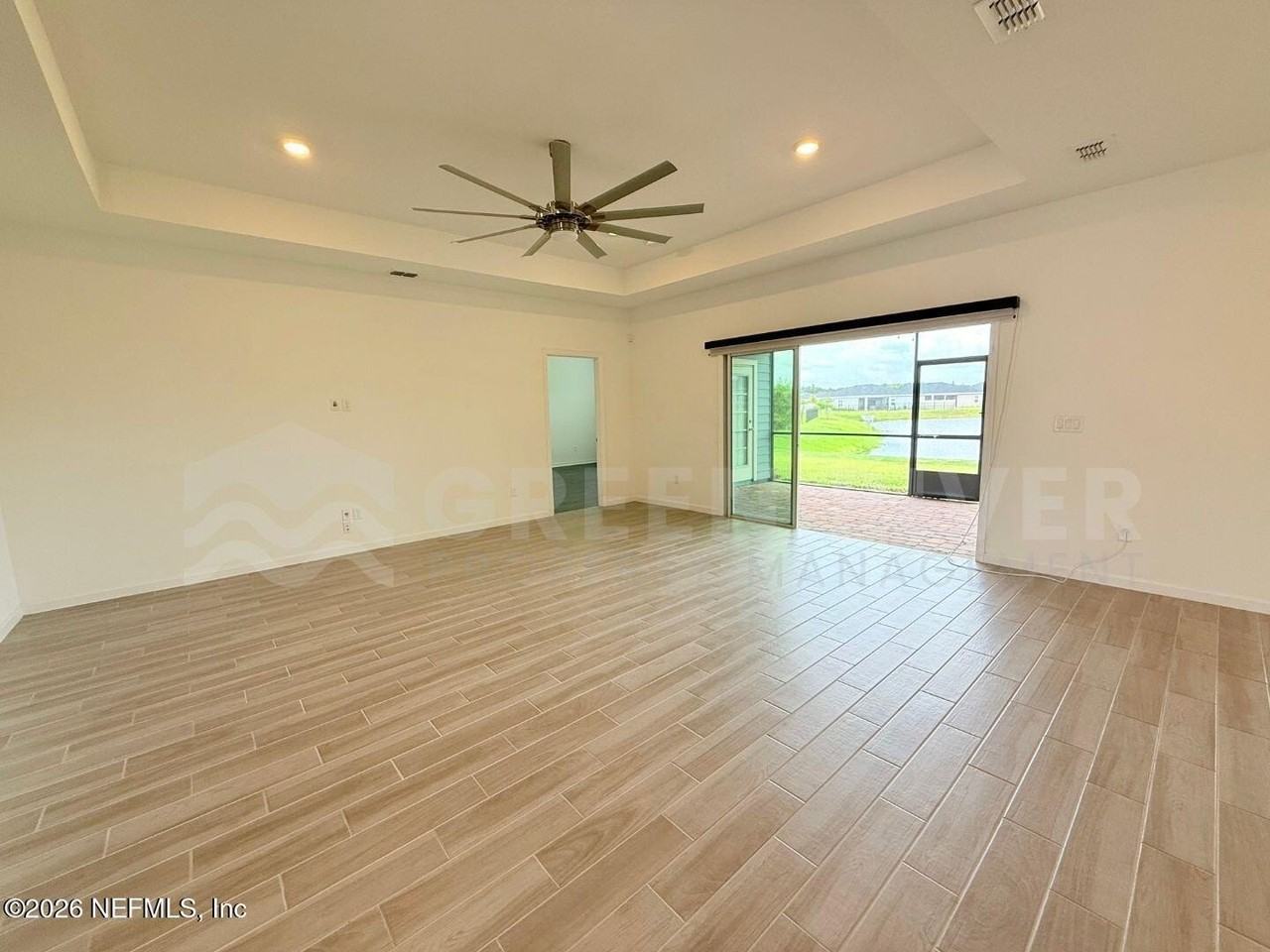 2717 White Cedar Ln - Photo 7 of 50