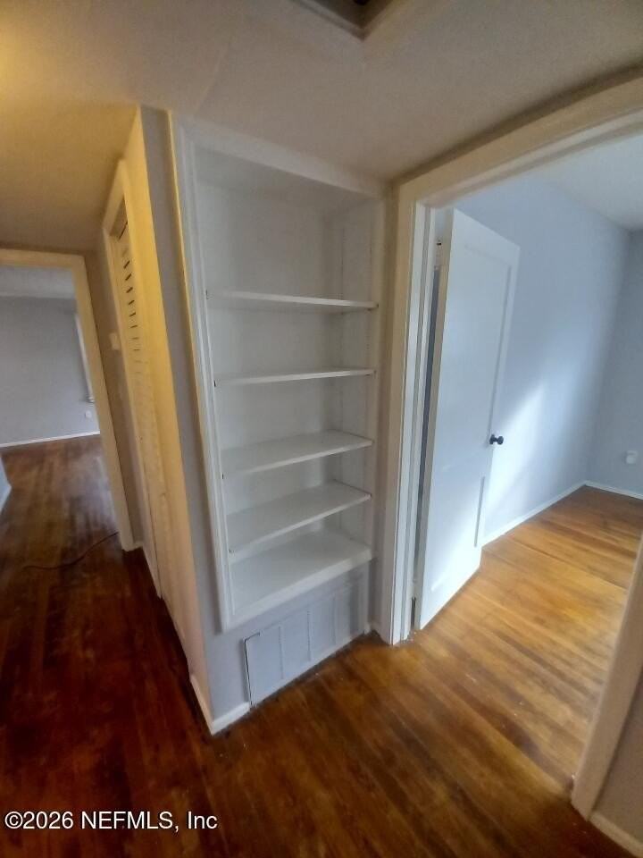 3521 Ernest St - Photo 4 of 12