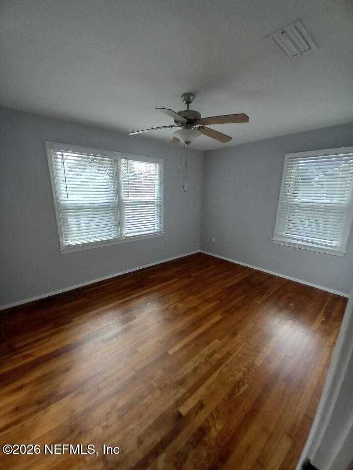 3521 Ernest St - Photo 7 of 12